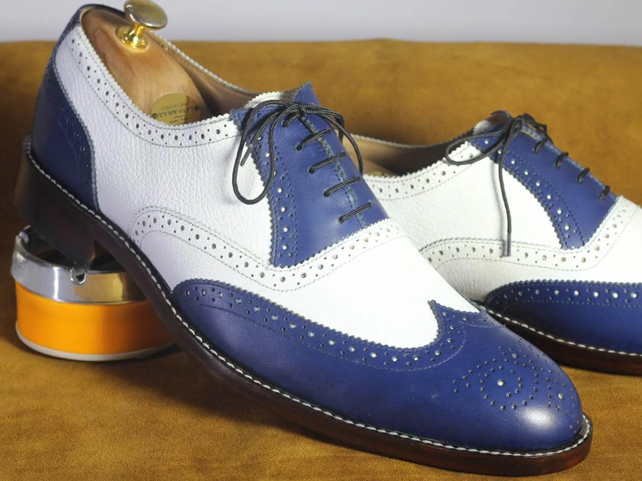 Men's Handmade Two Tone Blue White Wing Tip Brogue Pebbled Leather Formal Shoes