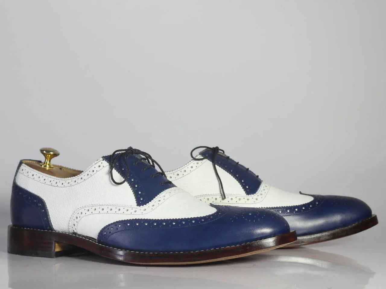 Men's Handmade Two Tone Blue White Wing Tip Brogue Pebbled Leather Formal Shoes