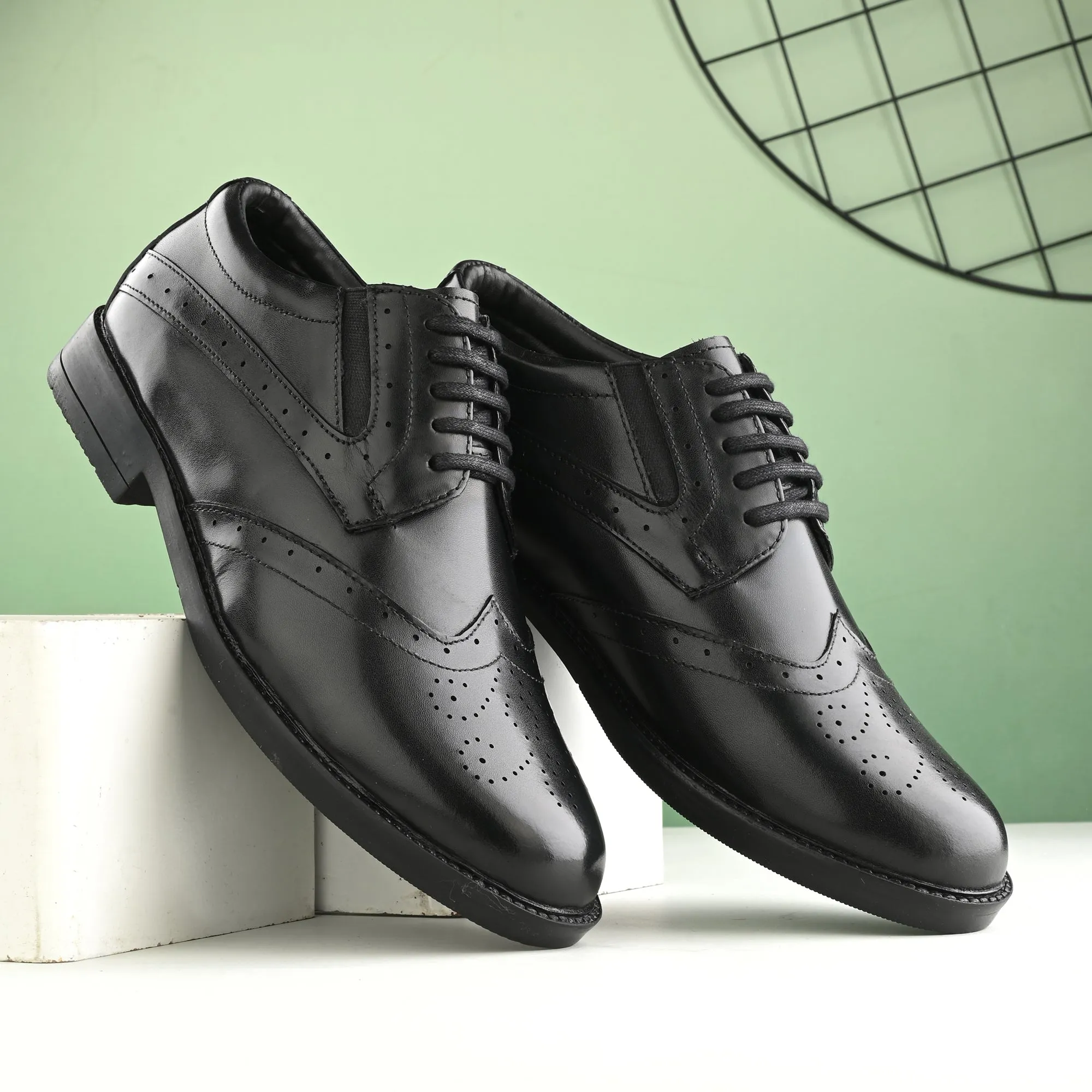Stylish Brogue Full Grain Leather Derby Lace Ups